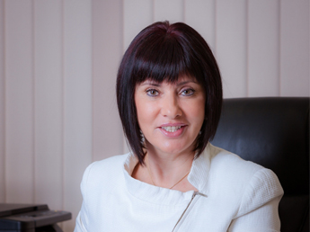 AIS CEO Elena Gosse