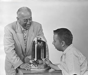 Candido Jacuzzi and Ken Jacuzzi with the whirlpool pump